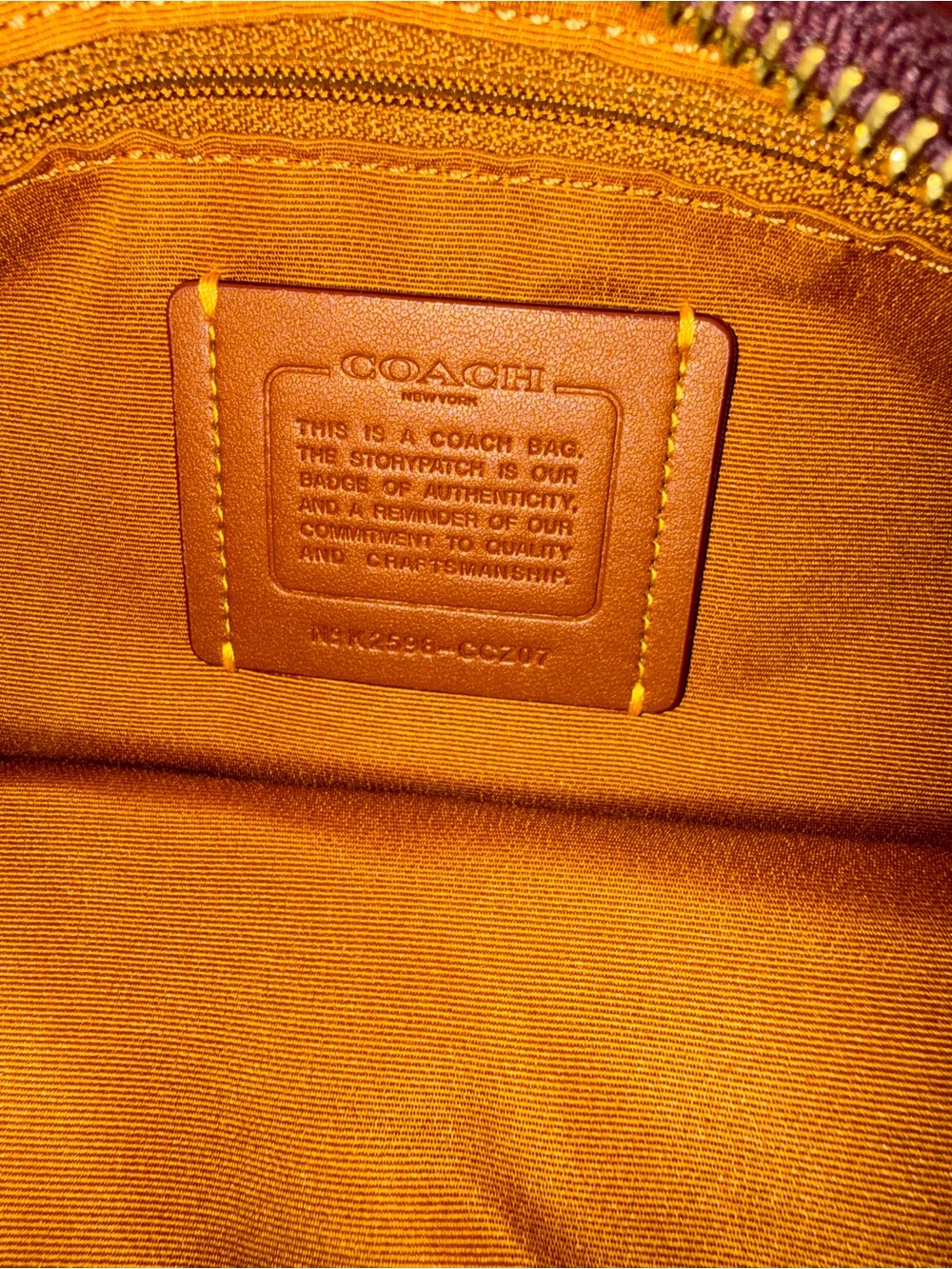 Coach Easton Tote CCZ07 Dark Wine Burgundy Leather Gold Hardware - Picture 3 of 4